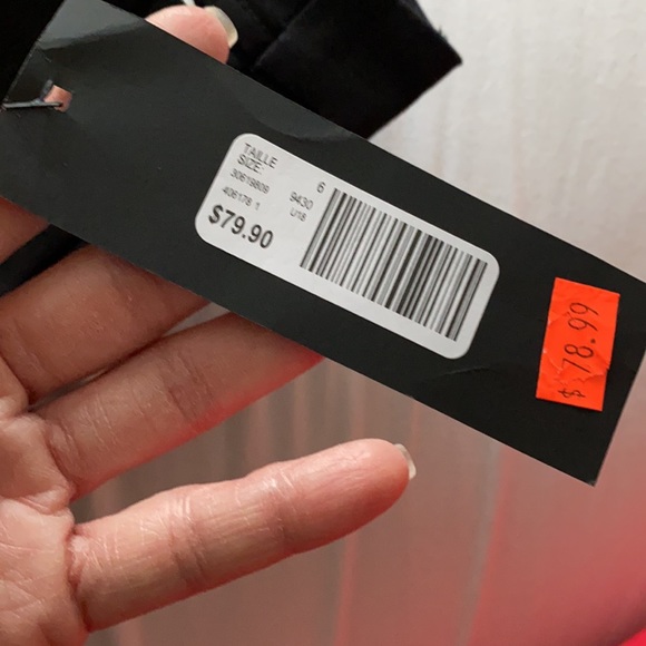 Willow & Thread Black Cropped Pants - Picture 8 of 8